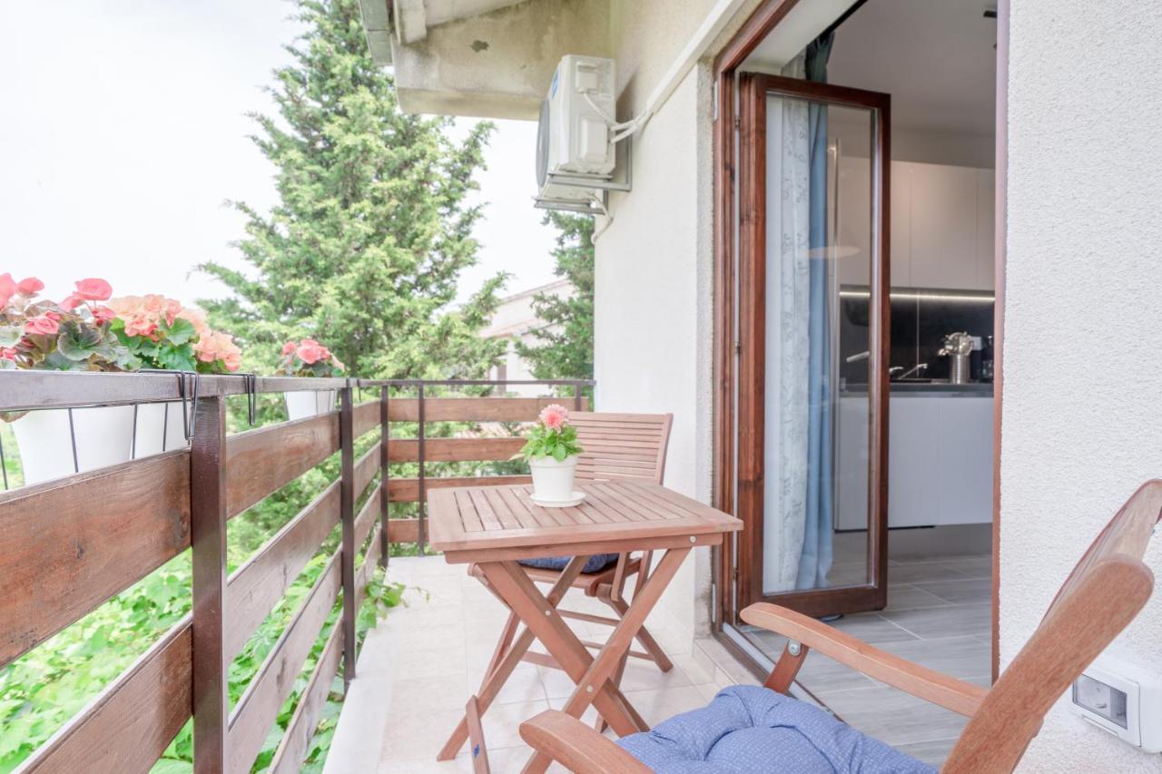 Visum Apartments Pula Luaran gambar