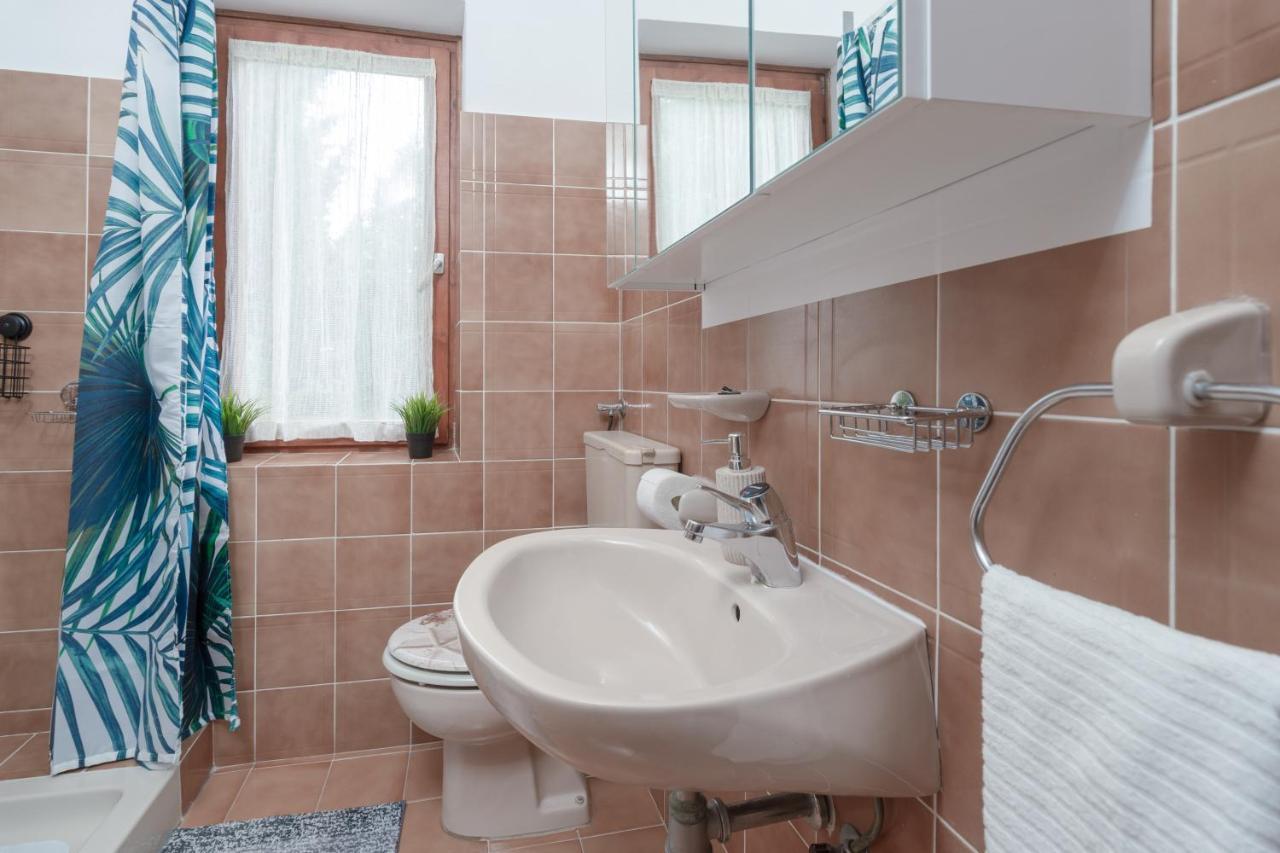 Visum Apartments Pula Luaran gambar