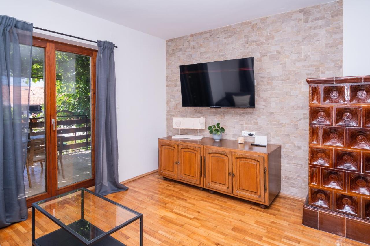 Visum Apartments Pula Luaran gambar