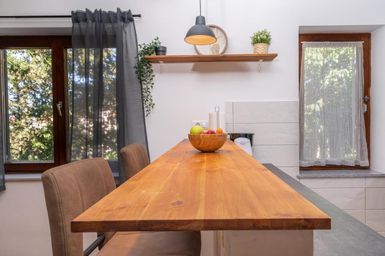 Visum Apartments Pula Luaran gambar